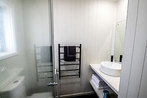 Aura Accommodation