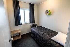 Aura Accommodation