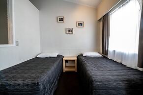 Aura Accommodation