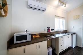 Aura Accommodation
