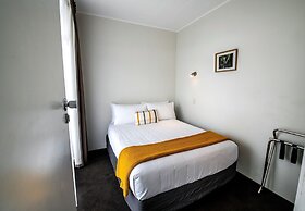 Aura Accommodation