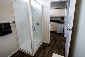 Aura Accommodation