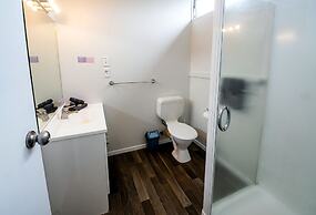Aura Accommodation