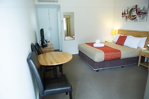 Colonial Lodge Motor Inn Yass