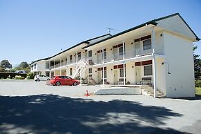 Colonial Lodge Motor Inn Yass
