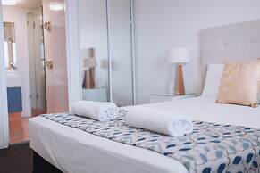 Surfers Horizons Resort