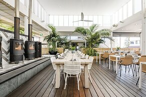 Cottesloe Beach Hotel