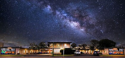 Motel 707