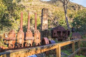 Magdala Motor Lodge & Lakeside Restaurant