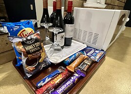 Magdala Motor Lodge & Lakeside Restaurant