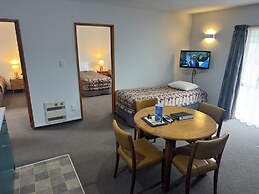 ASURE Ambassador Motor Lodge