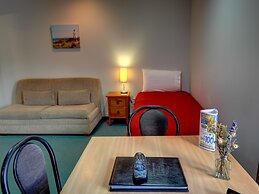 ASURE Ambassador Motor Lodge