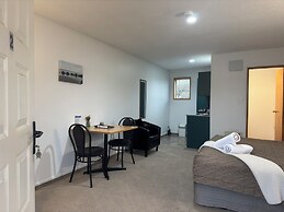 ASURE Ambassador Motor Lodge