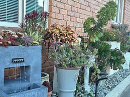 ASURE Ambassador Motor Lodge