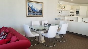 Oceanside Resort & Twin Towers