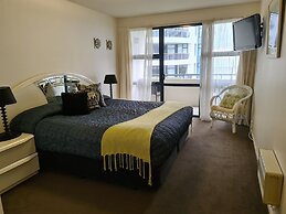 Oceanside Resort & Twin Towers