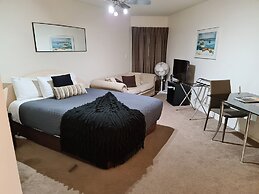Oceanside Resort & Twin Towers