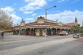 Port Mill Bed And Breakfast