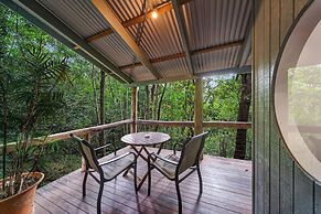 Hunchy Hideaway