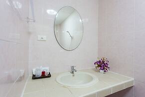 Karon Sunshine Guesthouse & Bar