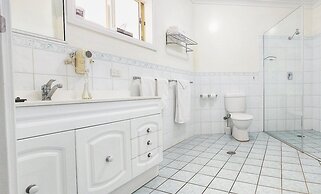 Golf Club Motor Inn Wingham