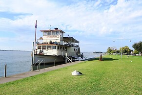 Mulwala Resort