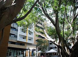 Unsw Village