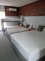 Mid City Plantation Motel