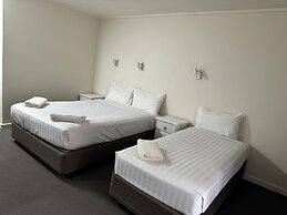 Mid City Plantation Motel