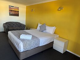 Mid City Plantation Motel