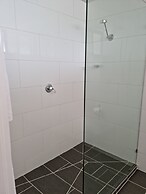 Mid City Plantation Motel