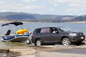 NRMA Lake Somerset Holiday Park