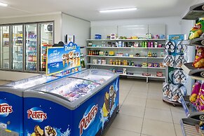 NRMA Lake Somerset Holiday Park