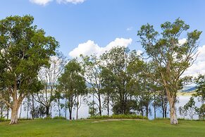 NRMA Lake Somerset Holiday Park