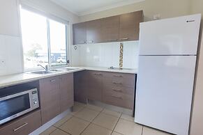 NRMA Lake Somerset Holiday Park