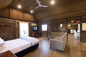 NRMA Lake Somerset Holiday Park