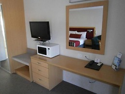 George Bass Motor Inn