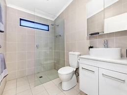 George Bass Motor Inn