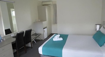 George Bass Motor Inn