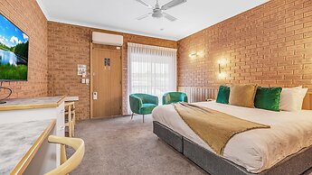 Golden River Motor Inn