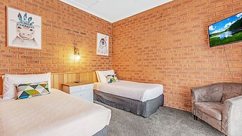 Golden River Motor Inn