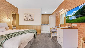 Golden River Motor Inn