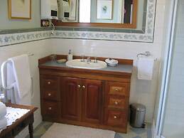 Wild Cattle Creek Estate