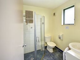 Bonnie Knights Motel