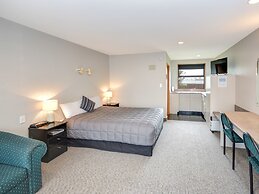 Bonnie Knights Motel