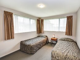 Bonnie Knights Motel