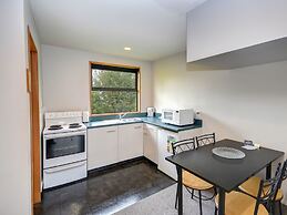 Bonnie Knights Motel