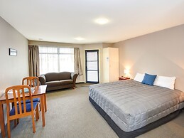 Bonnie Knights Motel