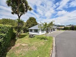 Bonnie Knights Motel