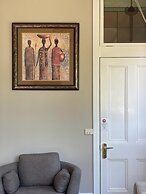 CocknBull Boutique Hotel